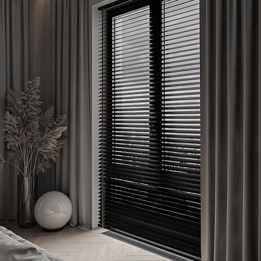 Jalousie: Strict Geometry and Flexible Protection for PVC Windows Jalousie: Strict Geometry and Flexible Protection for PVC Windows