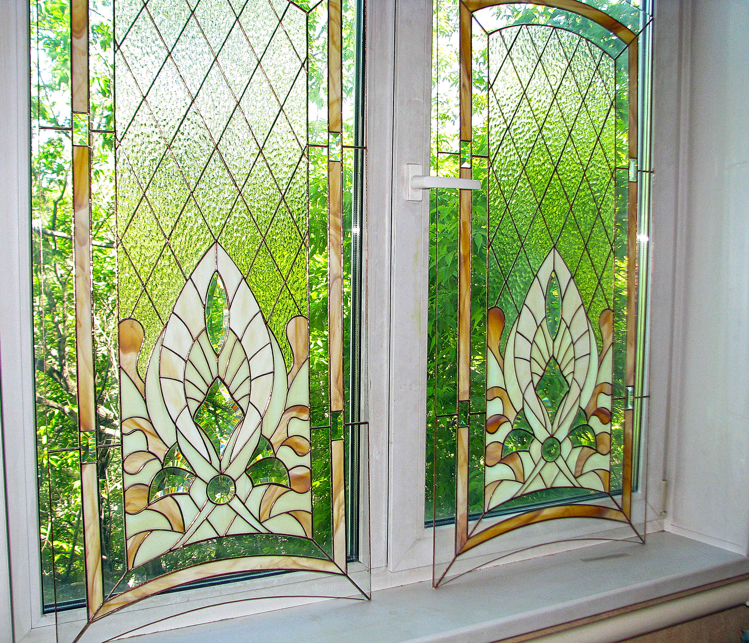 Decorating elements of windows